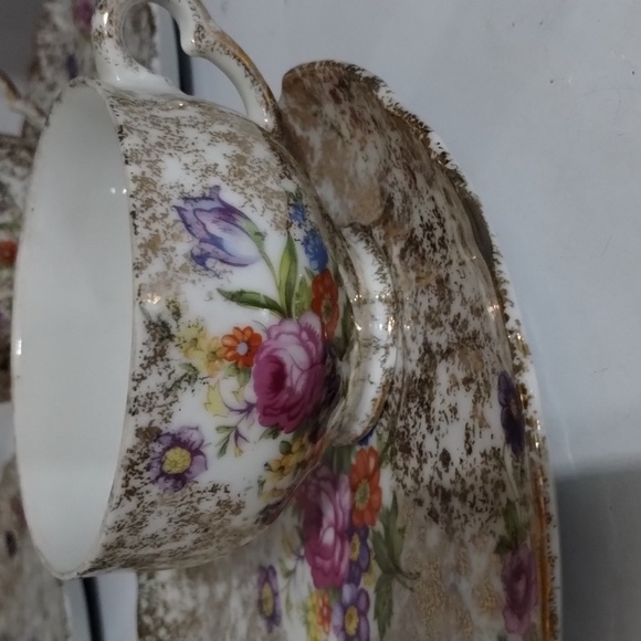 Fred Roberts place set of 4 China tea set scalloped edge floral print delicate - Picture 4 of 9